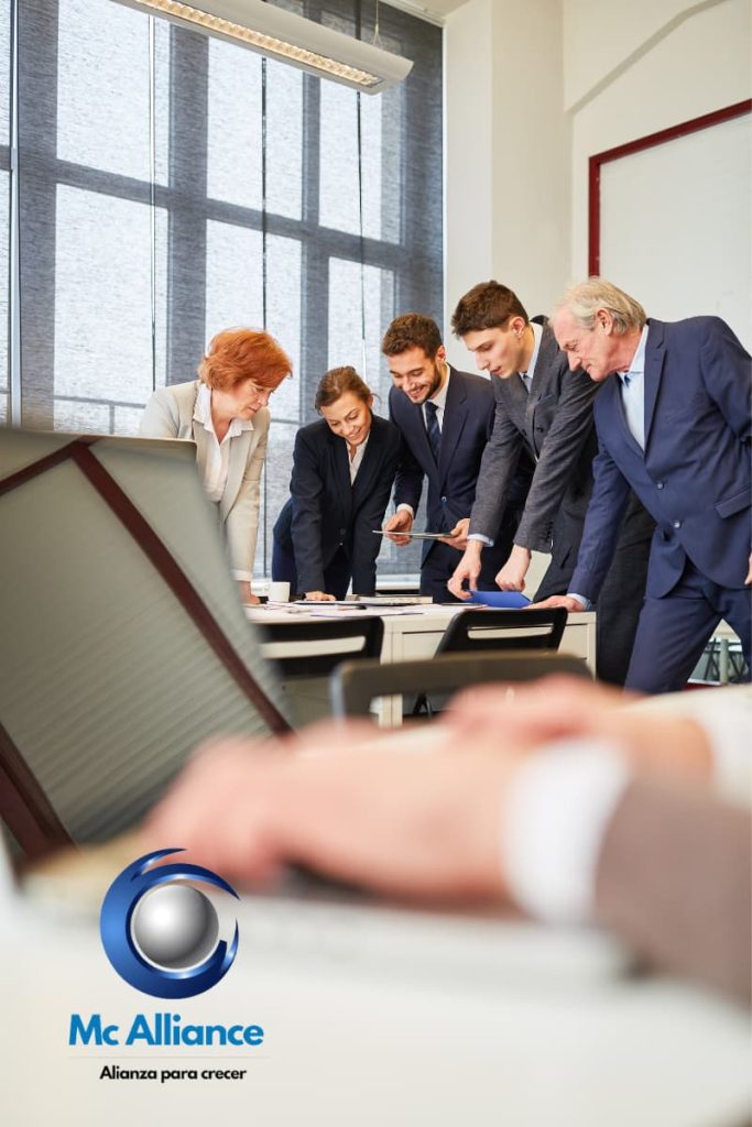 7 Clases de empresas que debes conocer Guía completa para emprendedores colombianos